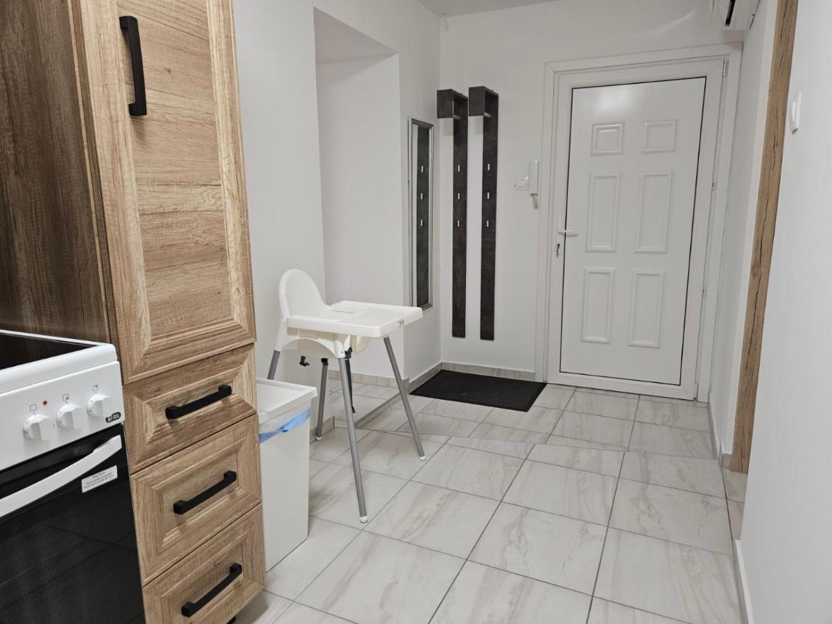 Holiness Apartmanok Szeged Exterior photo