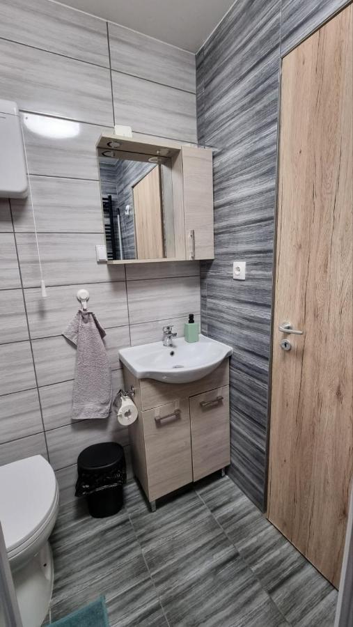 Holiness Apartmanok Szeged Exterior photo