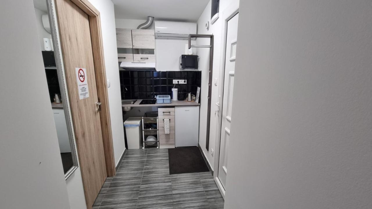 Holiness Apartmanok Szeged Exterior photo